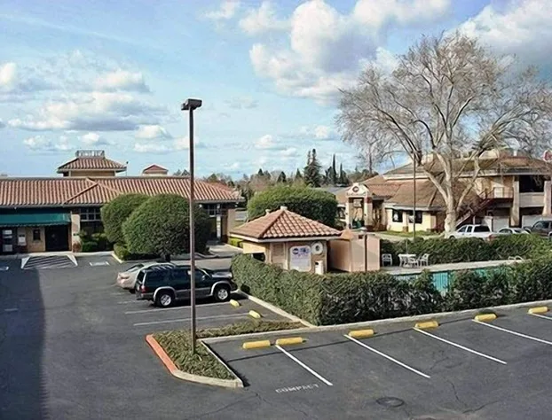 Motel 6 Oakdale, CA hotel detail image 4