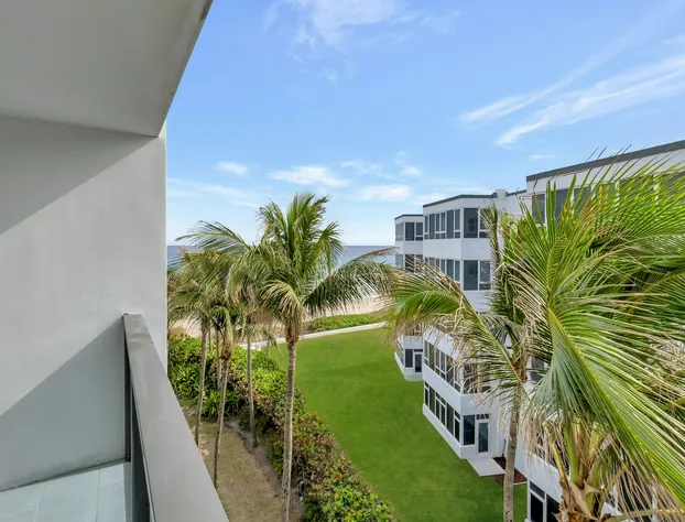 Tideline Palm Beach Ocean Resort and Spa hotel detail image 3