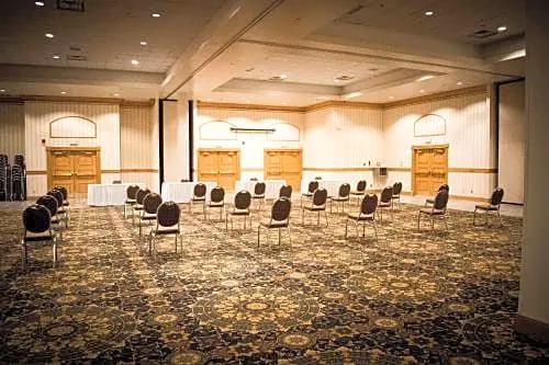 Ramada by Wyndham Uniontown hotel detail image 1