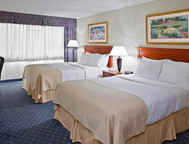 Ramada Uniontown hotel detail image 3