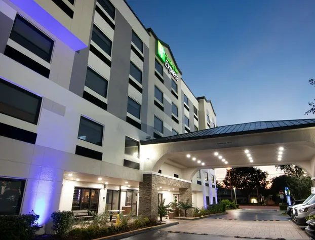 Holiday Inn Express & Suites Ft. Lauderdale Airport West by IHG hotel detail image 4