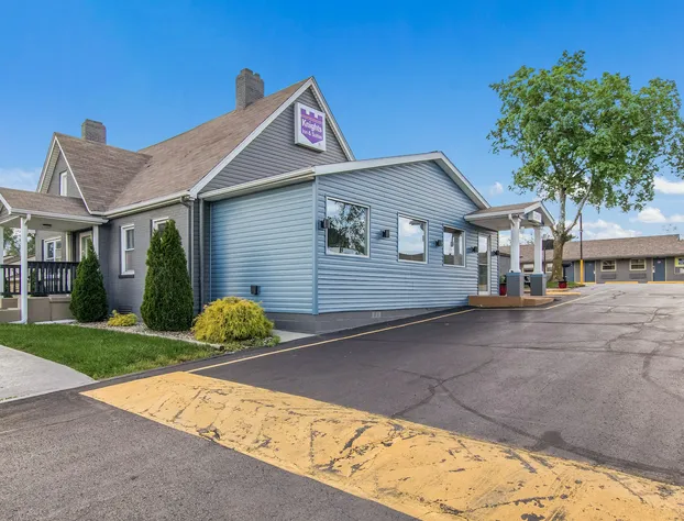 Knights Inn and Suites Salem hotel detail image 2