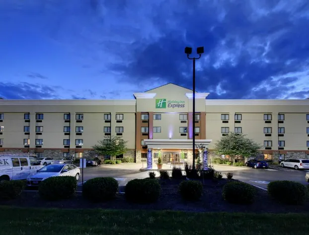 Holiday Inn Express Fort Campbell-Oak Grove by IHG hotel detail image 1
