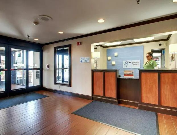 Holiday Inn Express Fort Campbell-Oak Grove by IHG hotel detail image 4