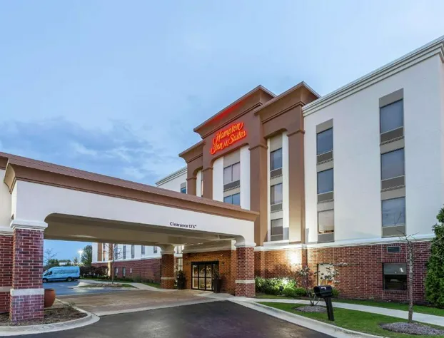Hampton Inn & Suites Chicago-Libertyville hotel detail image 1