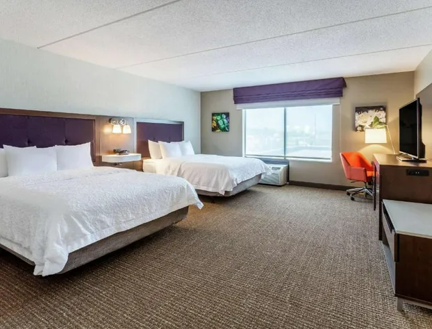 Hampton Inn & Suites Chicago-Libertyville hotel detail image 4