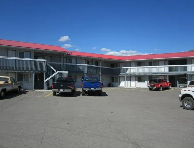 Canadas Best Value Desert Inn & Suites Cache Creek hotel detail image 1