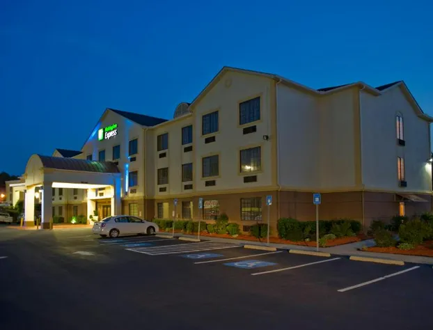 Holiday Inn Express Acworth - Kennesaw Northwest by IHG hotel detail image 2