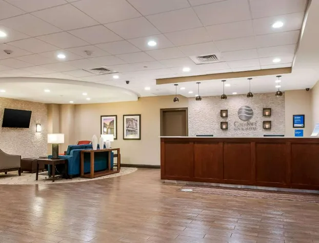 Comfort Inn & Suites At Copeland Tower hotel detail image 2