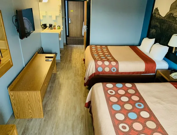 Super 8 by Wyndham Crete hotel detail image 2