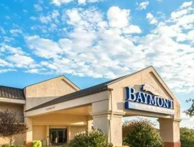 Baymont by Wyndham Topeka hotel detail image 1