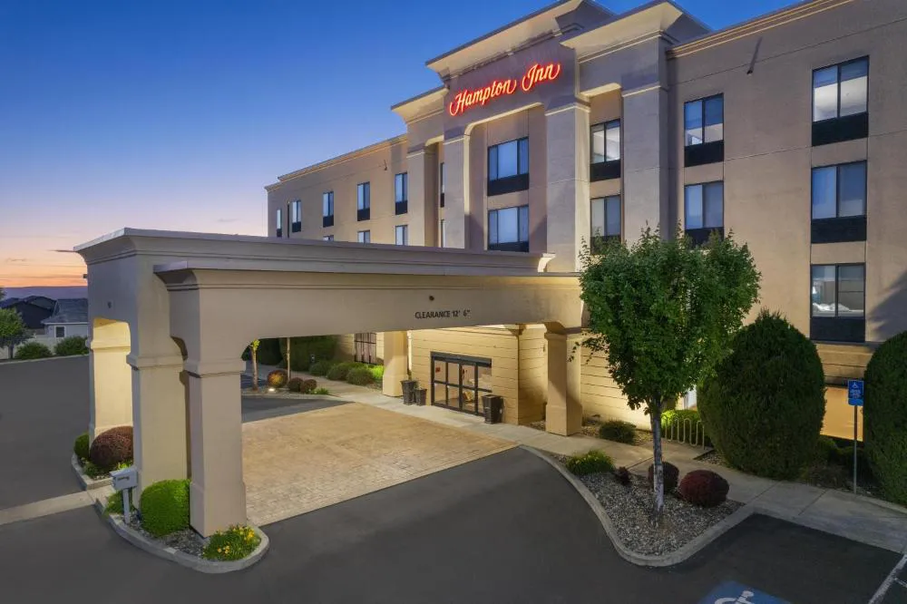 Hampton Inn Pendleton hotel hero