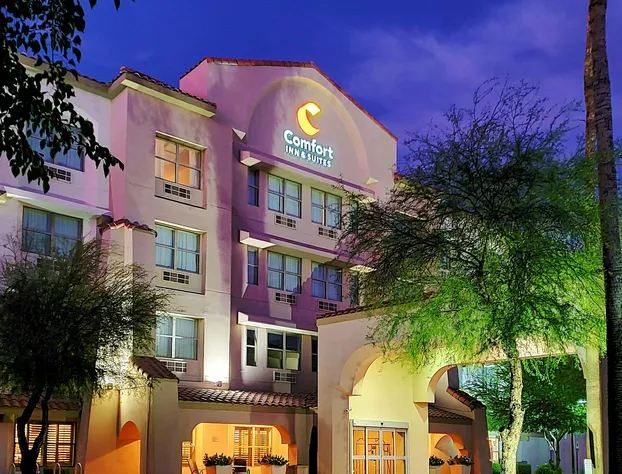 Comfort Inn & Suites Tempe Phoenix Sky Harbor Airport hotel detail image 3