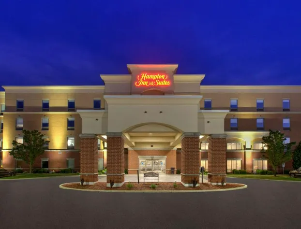 Hampton Inn & Suites Flint/Grand Blanc hotel detail image 1