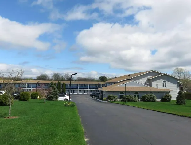 Days Inn by Wyndham Middletown/Newport Area hotel detail image 3