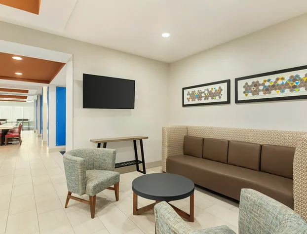 Holiday Inn Express Hotel & Suites Fort Myers East - The Forum by IHG hotel detail image 2