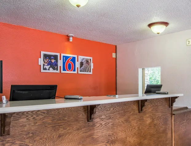 Motel 6 Ashland, OH hotel detail image 3