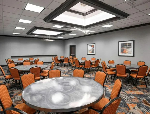 Hampton Inn Evansville/Airport hotel detail image 3