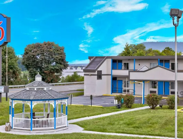 Motel 6 - Harrisburg, PA - Near PA Expo Center hotel detail image 1