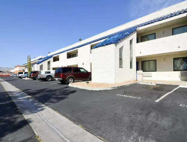 Motel 6 North Palm Springs, CA - North hotel detail image 4