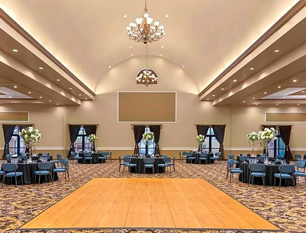 DoubleTree by Hilton Phoenix - Gilbert hotel detail image 4