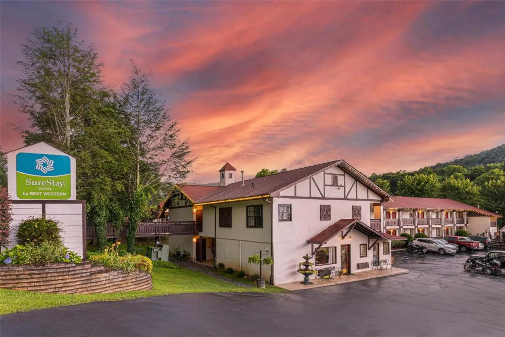 SureStay Hotel by Best Western Helen Downtown hotel hero