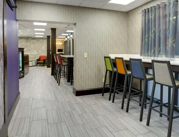 Clarion Pointe Biltmore Village hotel detail image 2