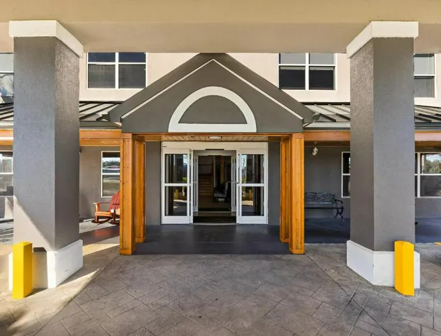 Country Inn & Suites by Radisson, Hinesville, GA hotel detail image 3