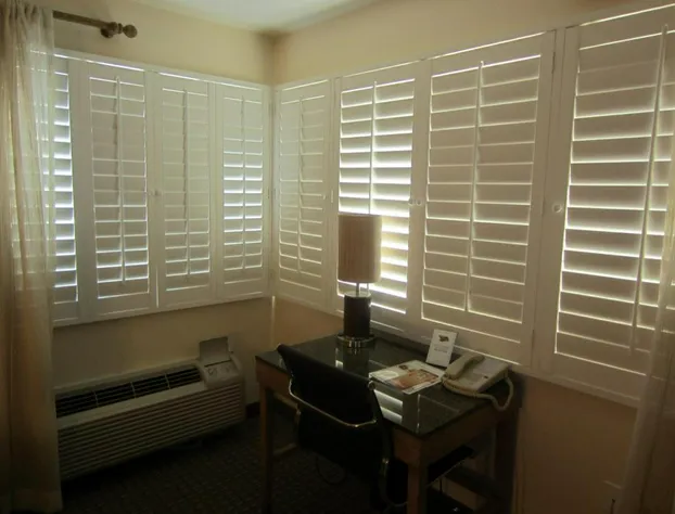 PB Surf Beachside Inn hotel detail image 4