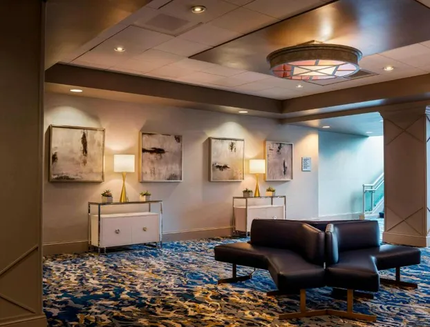 Boston Marriott Newton hotel detail image 4