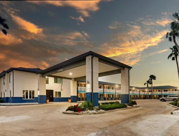 Captain's Quarters Inn hotel detail image 1