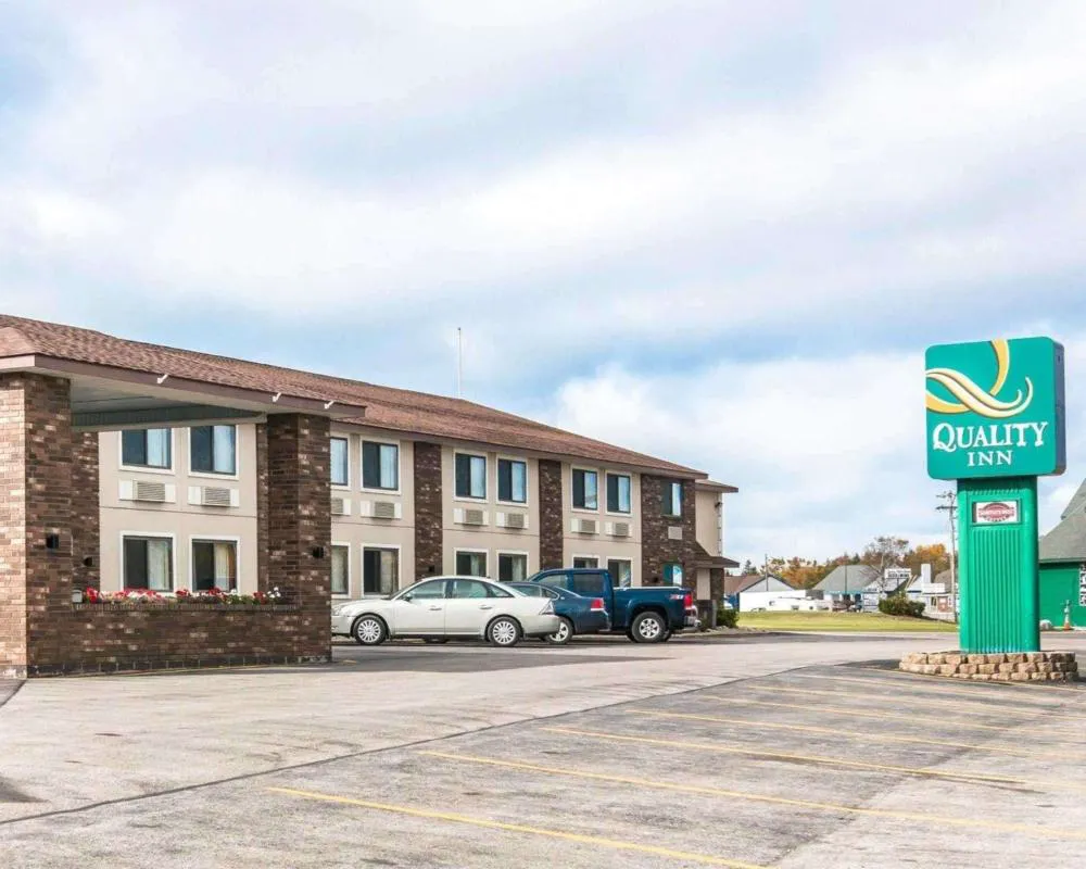 Quality Inn Saint Ignace hotel hero