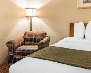 Quality Inn Saint Ignace hotel detail image 3