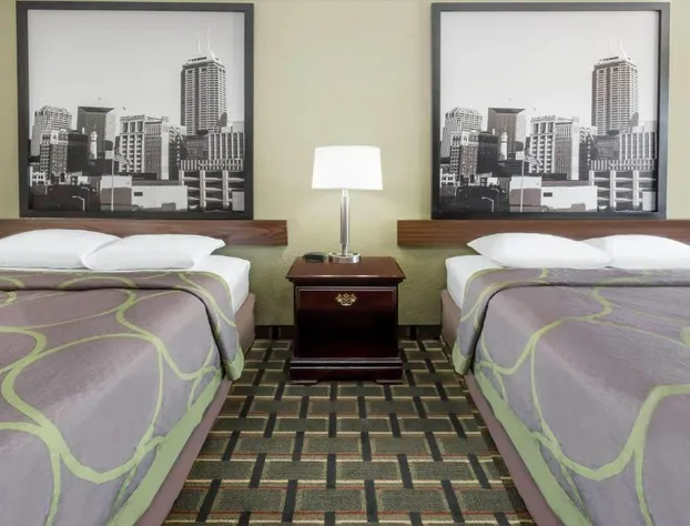 Super 8 by Wyndham Logansport hotel detail image 4
