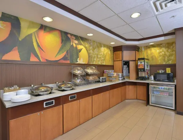 Fairfield Inn & Suites by Marriott Williamsport hotel detail image 3