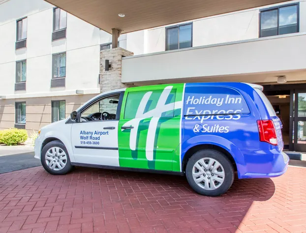 Holiday Inn Express and Suites Albany Airport- Wolf Road by IHG hotel detail image 3