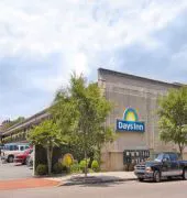 Days Inn by Wyndham Charleston Historic District hotel hero