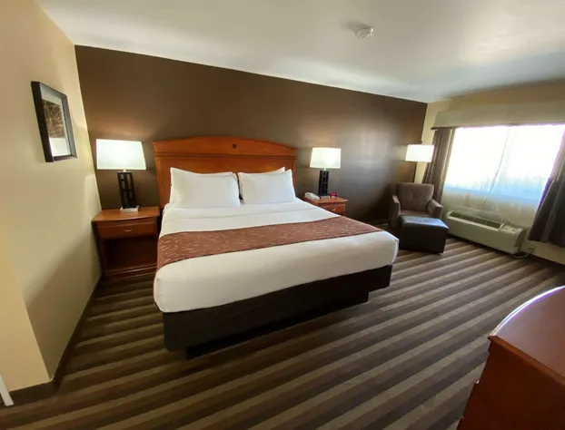 Best Western Manhattan Inn hotel detail image 4