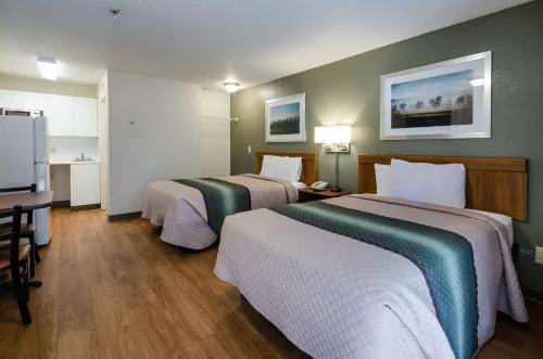 Suburban Studios Winston Salem-University Parkway hotel detail image 1