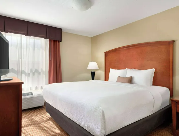 Days Inn & Suites by Wyndham Sherwood Park Edmonton hotel detail image 4