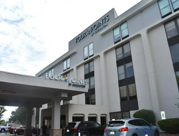 Four Points by Sheraton Chicago Westchester/Oak Brook hotel detail image 1