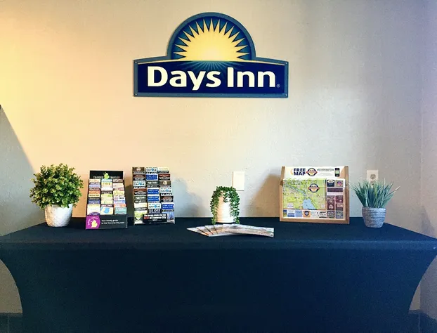 Days Inn & Suites by Wyndham Traverse City hotel detail image 4