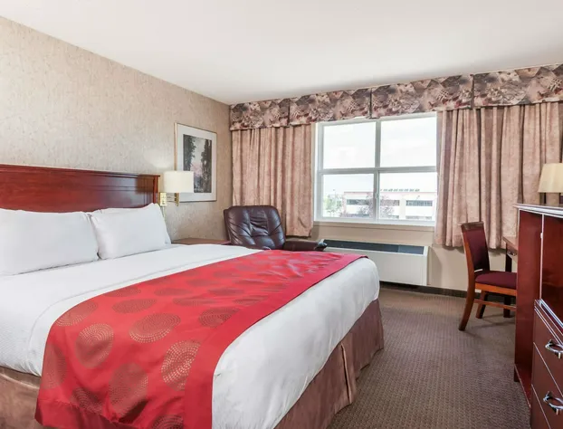 Ramada by Wyndham Sherwood Park hotel detail image 4