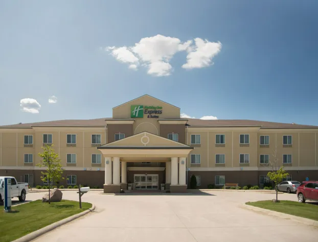 Holiday Inn Express Hotel & Suites Northwood by IHG hotel detail image 3