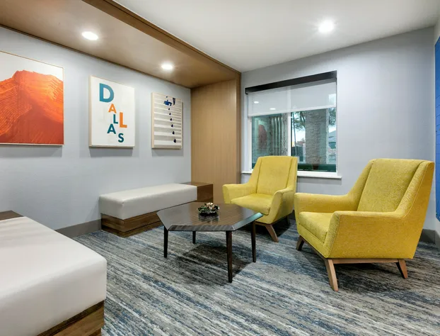 Holiday Inn Express & Suites Dallas Park Central Northeast by IHG hotel detail image 2