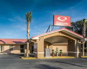 Econo Lodge Defuniak Springs I-10 hotel hero