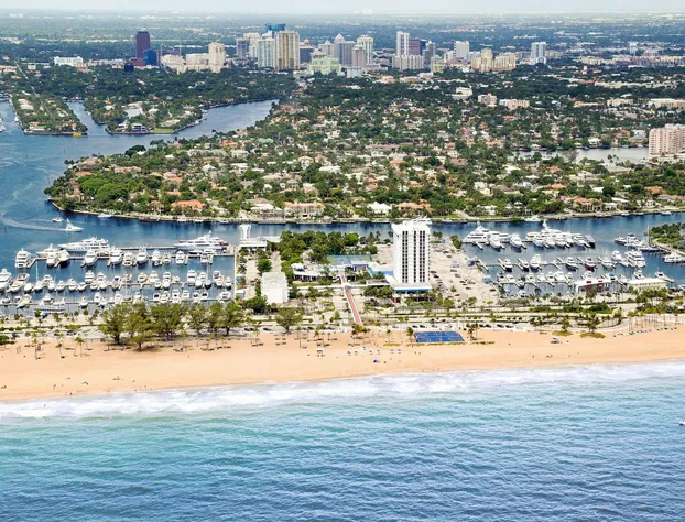 Bahia Mar Ft. Lauderdale Beach- a DoubleTree by Hilton Hotel hotel detail image 4
