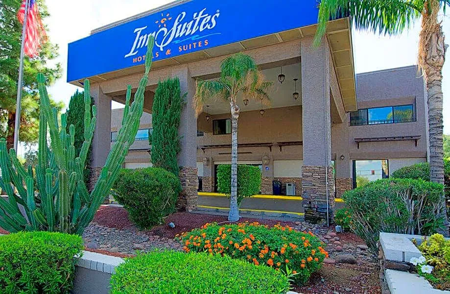 Hotel Tempe/Phoenix Airport InnSuites Hotel & Suites hotel hero