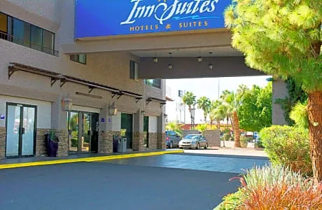 Hotel Tempe/Phoenix Airport InnSuites Hotel & Suites hotel detail image 4