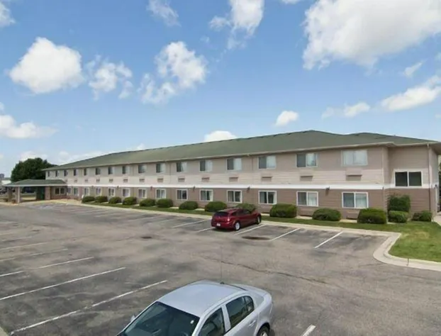 Quality Inn & Suites hotel detail image 3